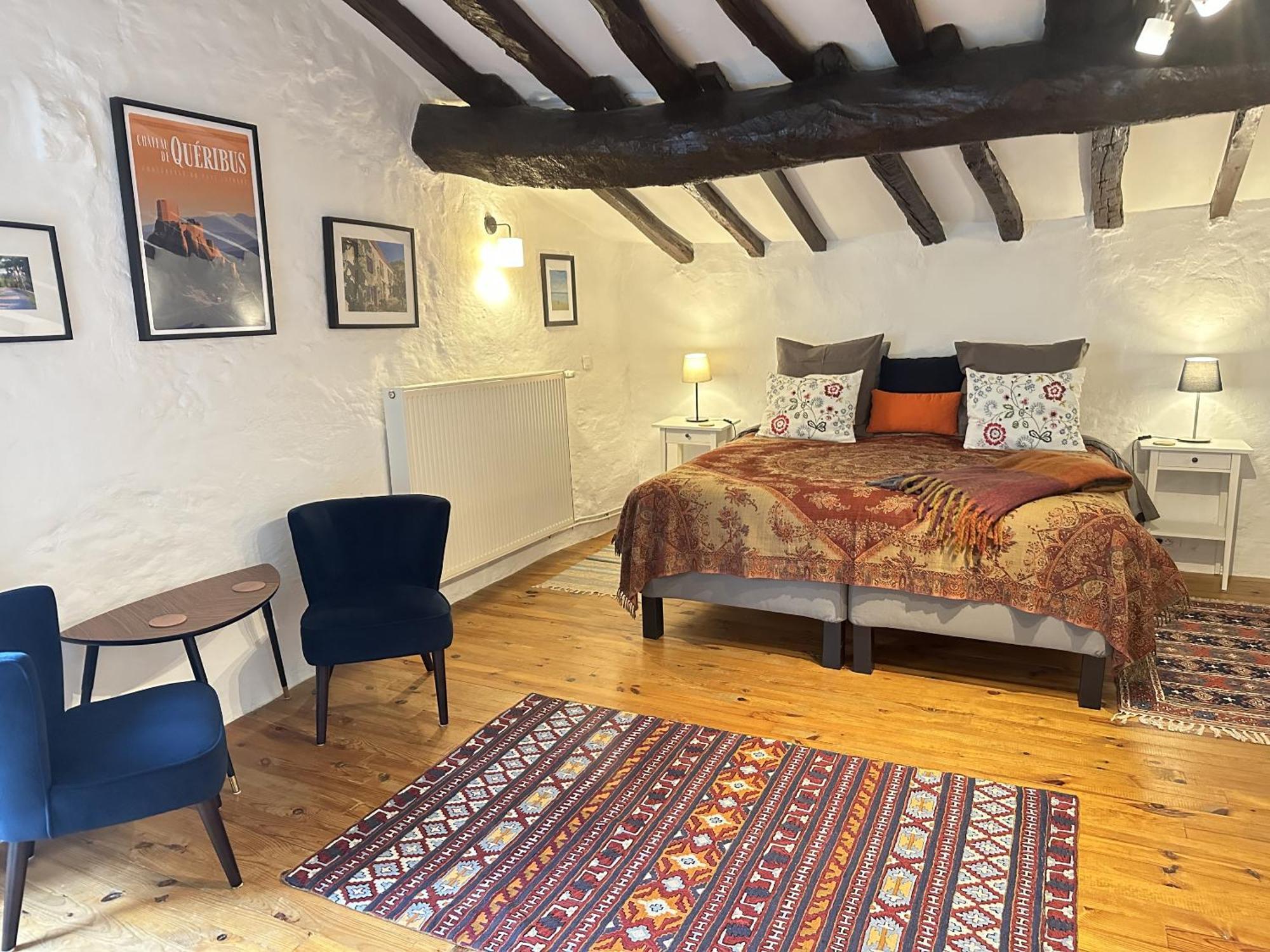Les Deux Chevaux Chambres D'Hotes Rouvenac Εξωτερικό φωτογραφία
